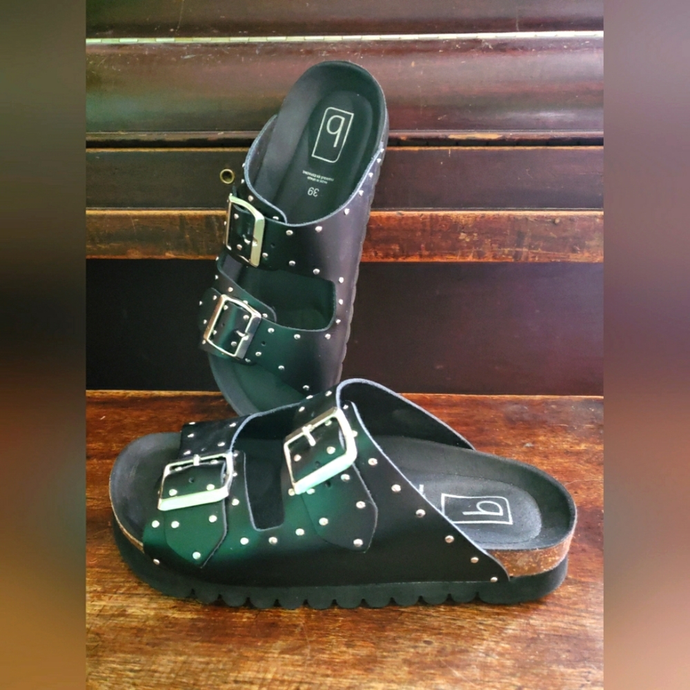 Fancy Studded Sandals 🇪🇸🖤💖